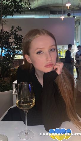 esenia2002 esenia2002