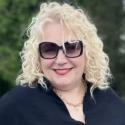 IRV, Woman, 55 years old