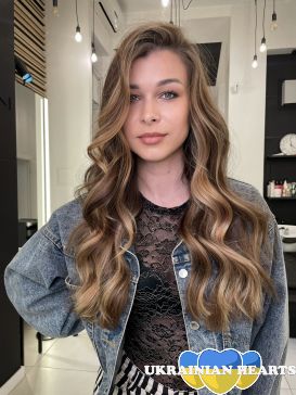 Annushka_