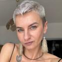Z1l2a3t4a5, Woman, 42 years old